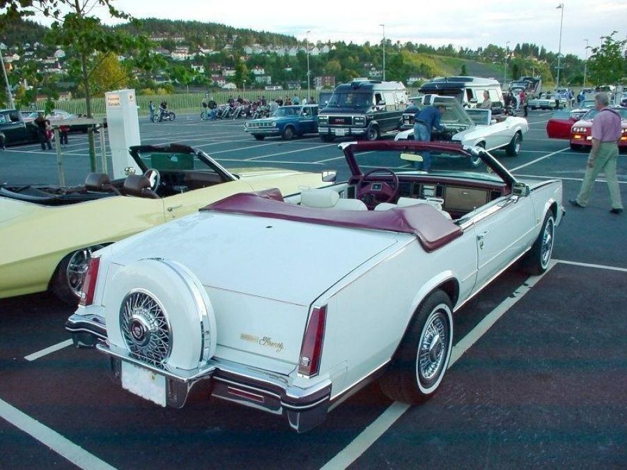  Cadillac Eldorado Convertible 1985 года  (фото 2 из 3)